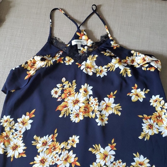 Monteau dress, lace detail, new without tags - Picture 4 of 8